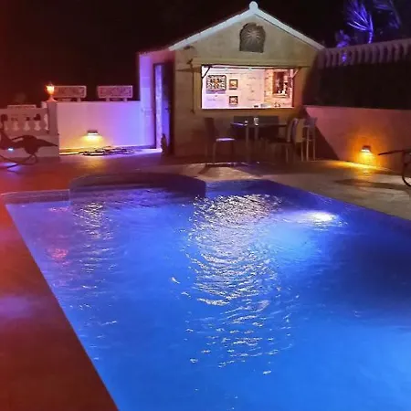 Med Panoramautsikt Med Privat Pool I Calpe, Costa Blanca, Spanien ヴィラ *